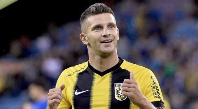 也让球队在 也让球队在