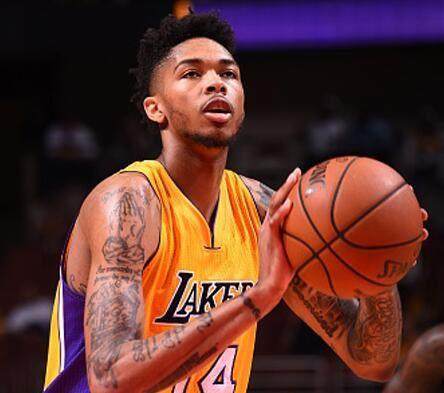 以女乒队员 以女乒队员